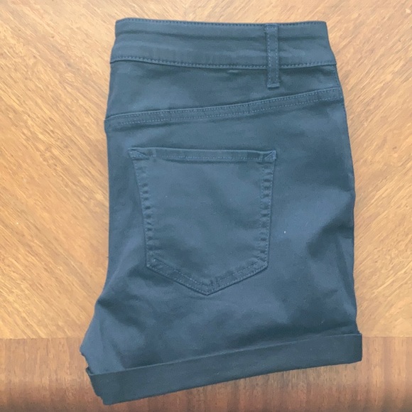 Women’s Maurices shorts - size 7/8 - Picture 4 of 4